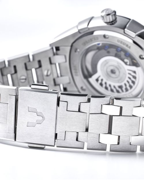 Uruga 42 “ICE BLUE” Bracelet Model [UG03-M01NIB-SSB]