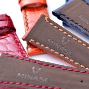 Croco-embossed cowhide strap