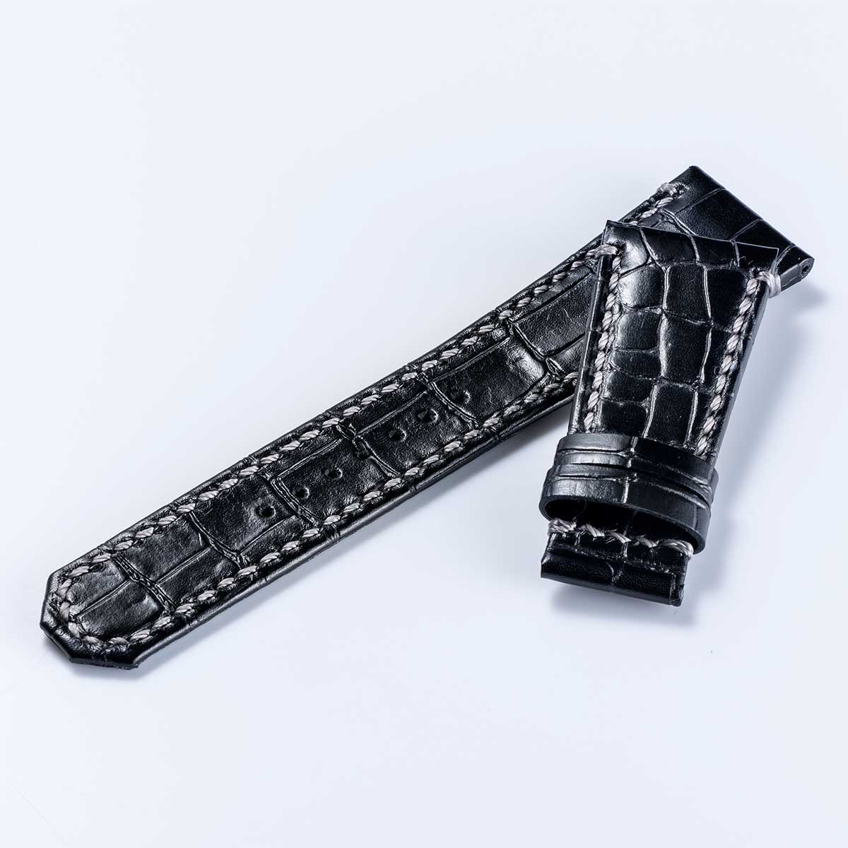 FIVE WINDOWS “Croco-embossed cowhide strap” (VM03) – Black [VM03-CBK]