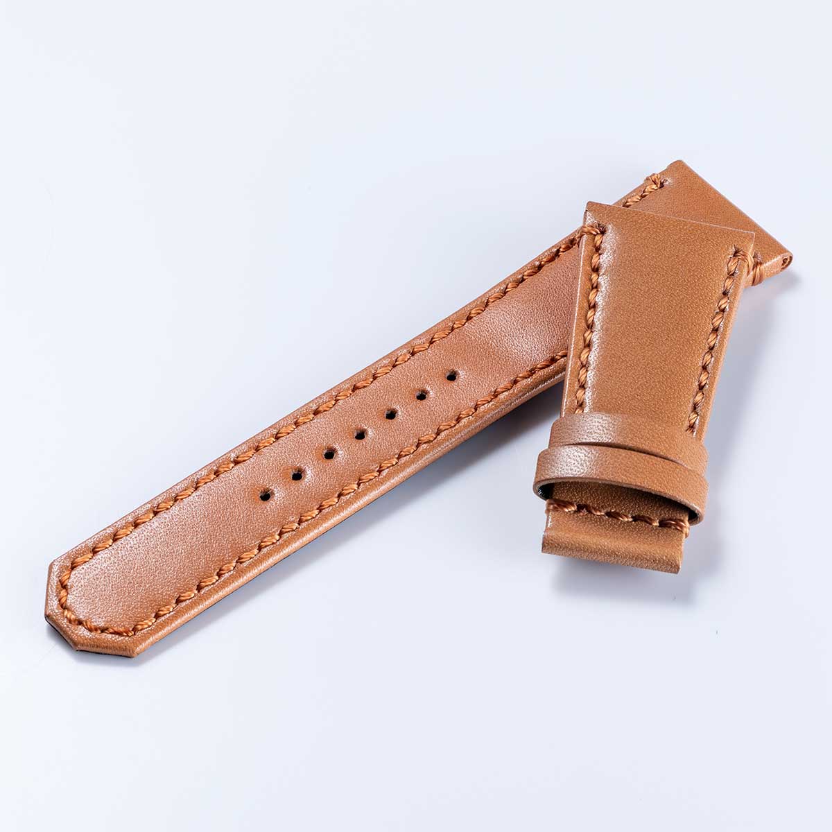 FIVE WINDOWS Mid “Smooth cowhide strap” (VM07) – Camel [VM07-VCA]