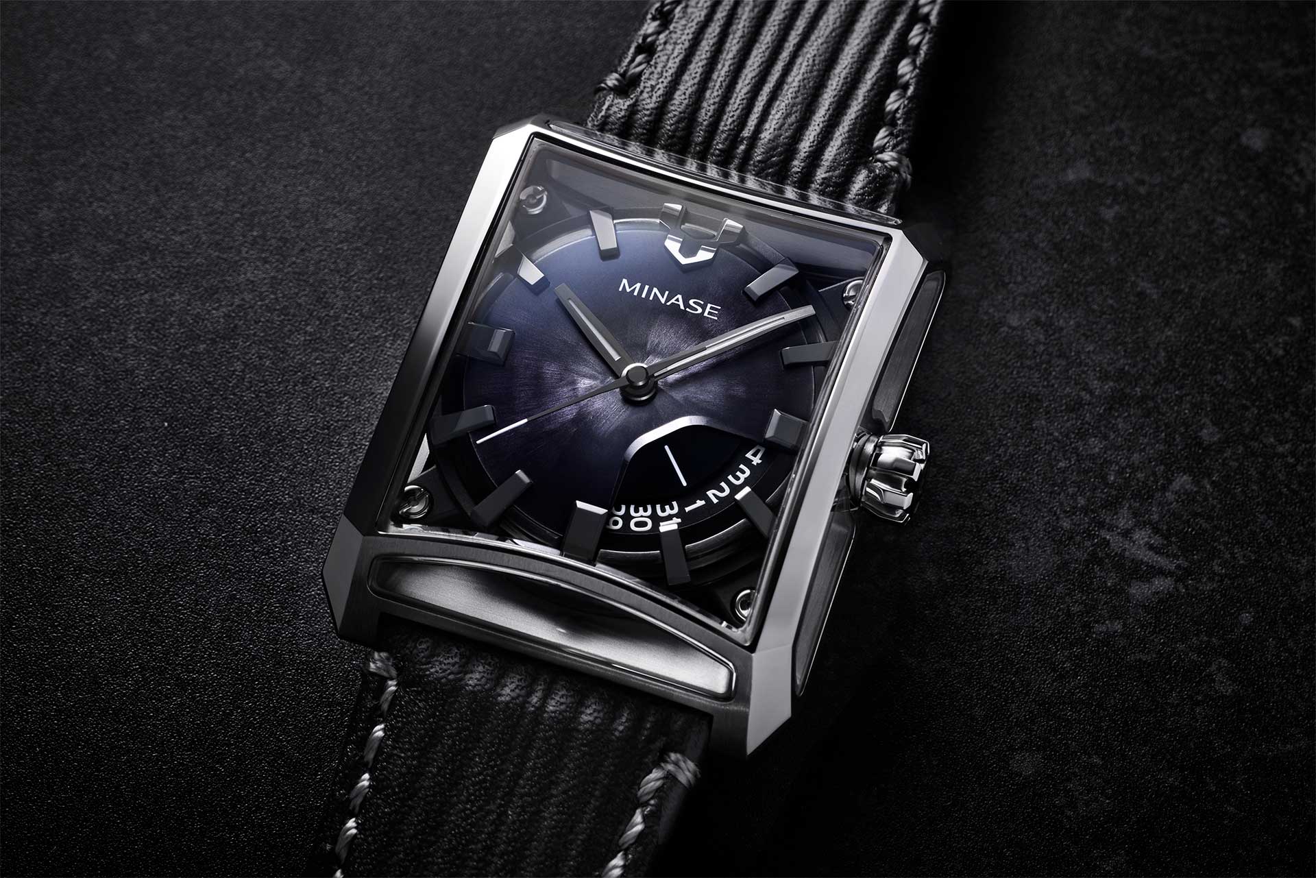 SEVEN WINDOWS Yukihira BLACK Gradation Dial