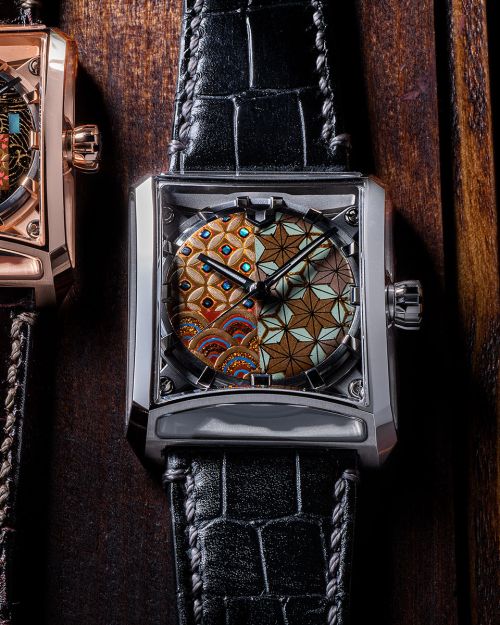 Urushi Series MAKI-E “SEVEN WINDOWS ~Komon” Leather model [VM15-CBKMA2-SSD]